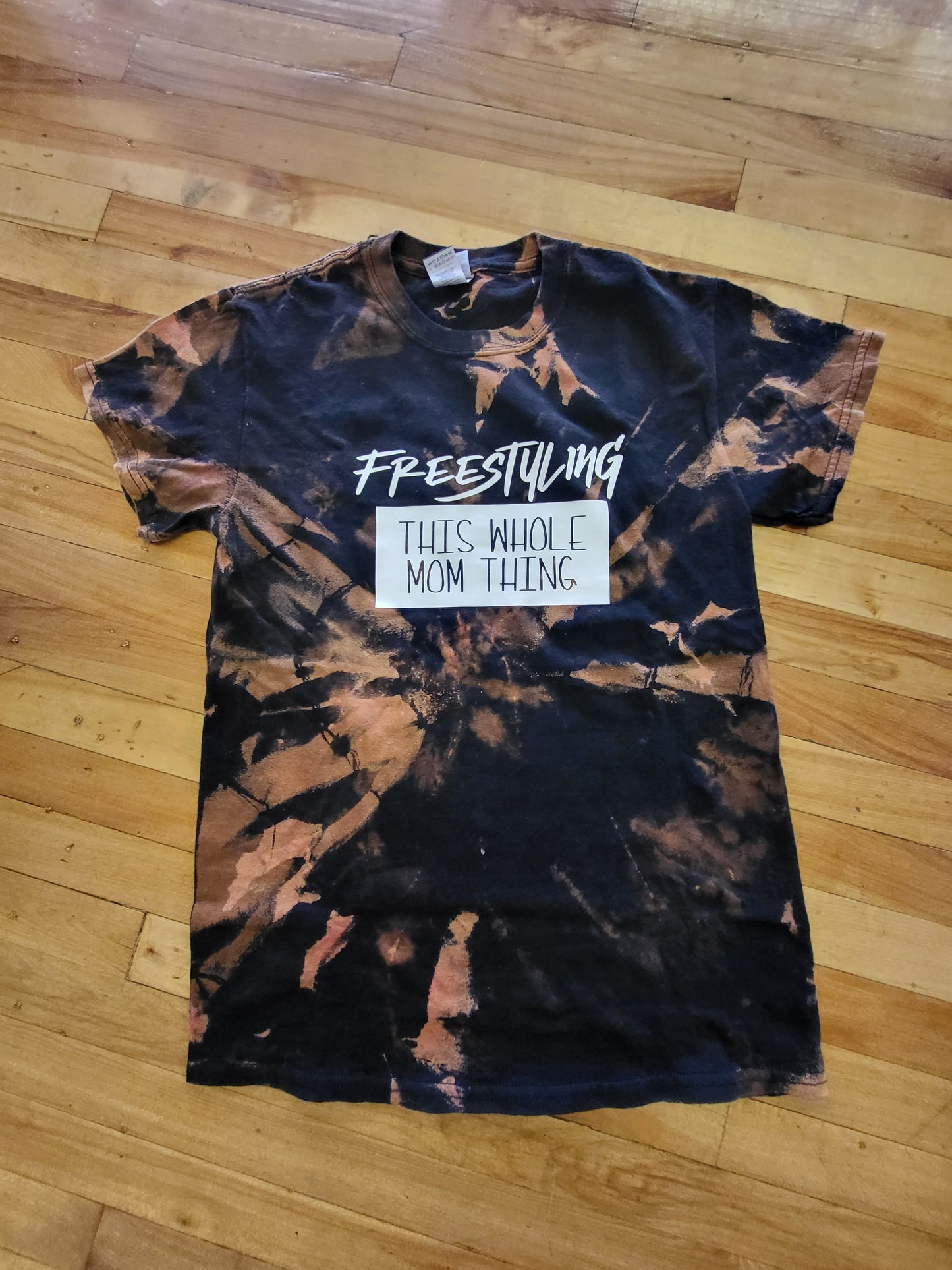 Freestyling Mom | T-shirt