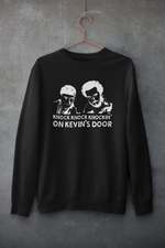 Load image into Gallery viewer, Knock, knock, knockin&#39; | Home Alone | Sweatshirt
